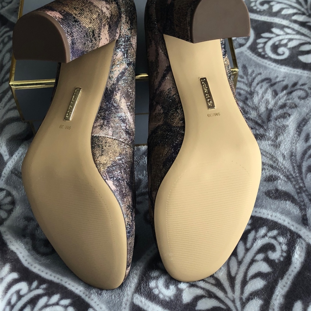 Louise Et Cie Jianna Stacked Heel Pump *New* - image 3